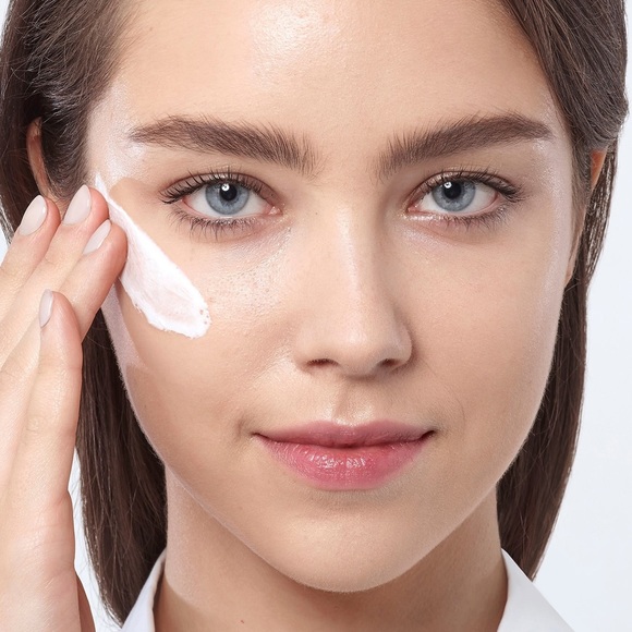 8/$50 Lancôme Renergie Lift Multi-Action UltraFirming Moisturize SPF30🆕delsamp - Picture 3 of 6